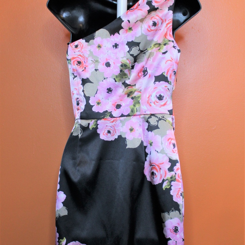 Maggy London dress - Picture 2 of 3
